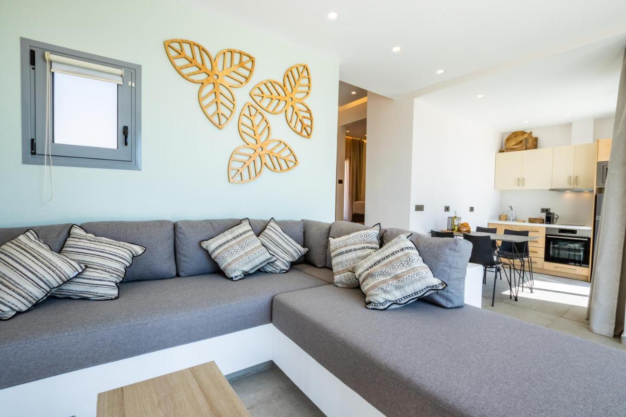 Isanema Villas Lakki  Kültér fotó